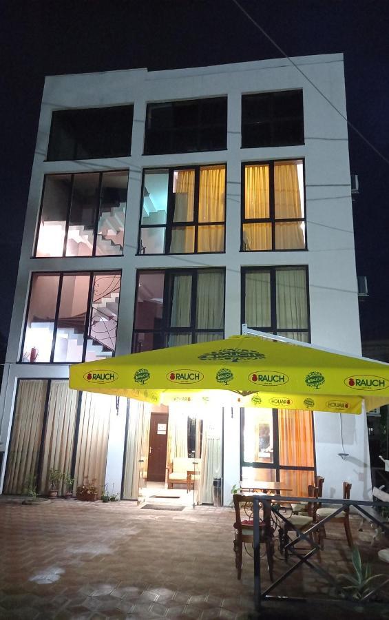 David Hotel Κουτάισι Εξωτερικό φωτογραφία