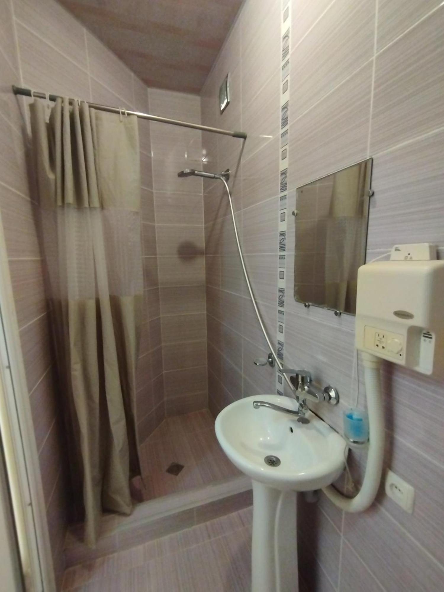 David Hotel Κουτάισι Εξωτερικό φωτογραφία